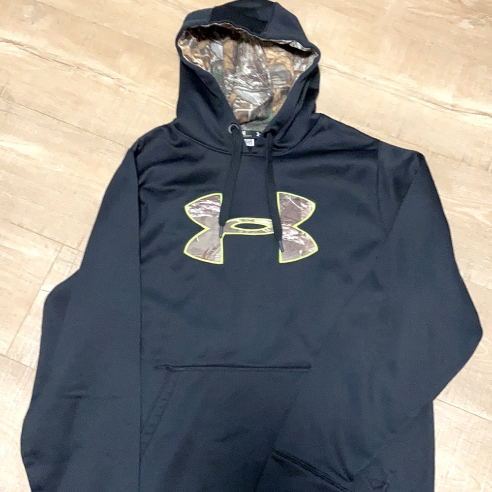 Under Armour Mens M Black/camo hoodie